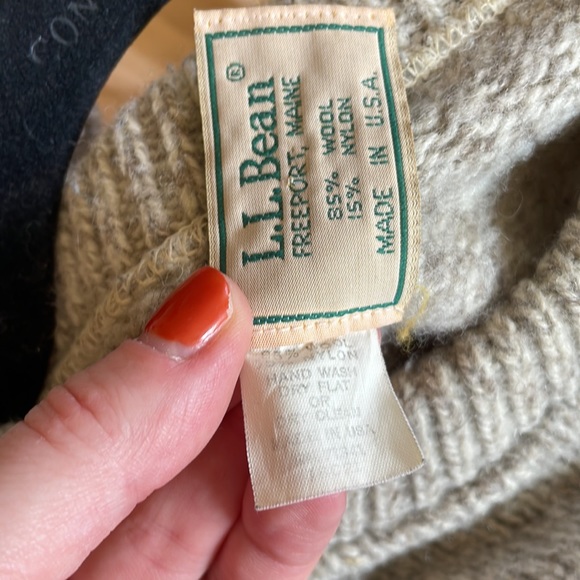 LL Bean Wool Gray Sweater - Picture 4 of 7
